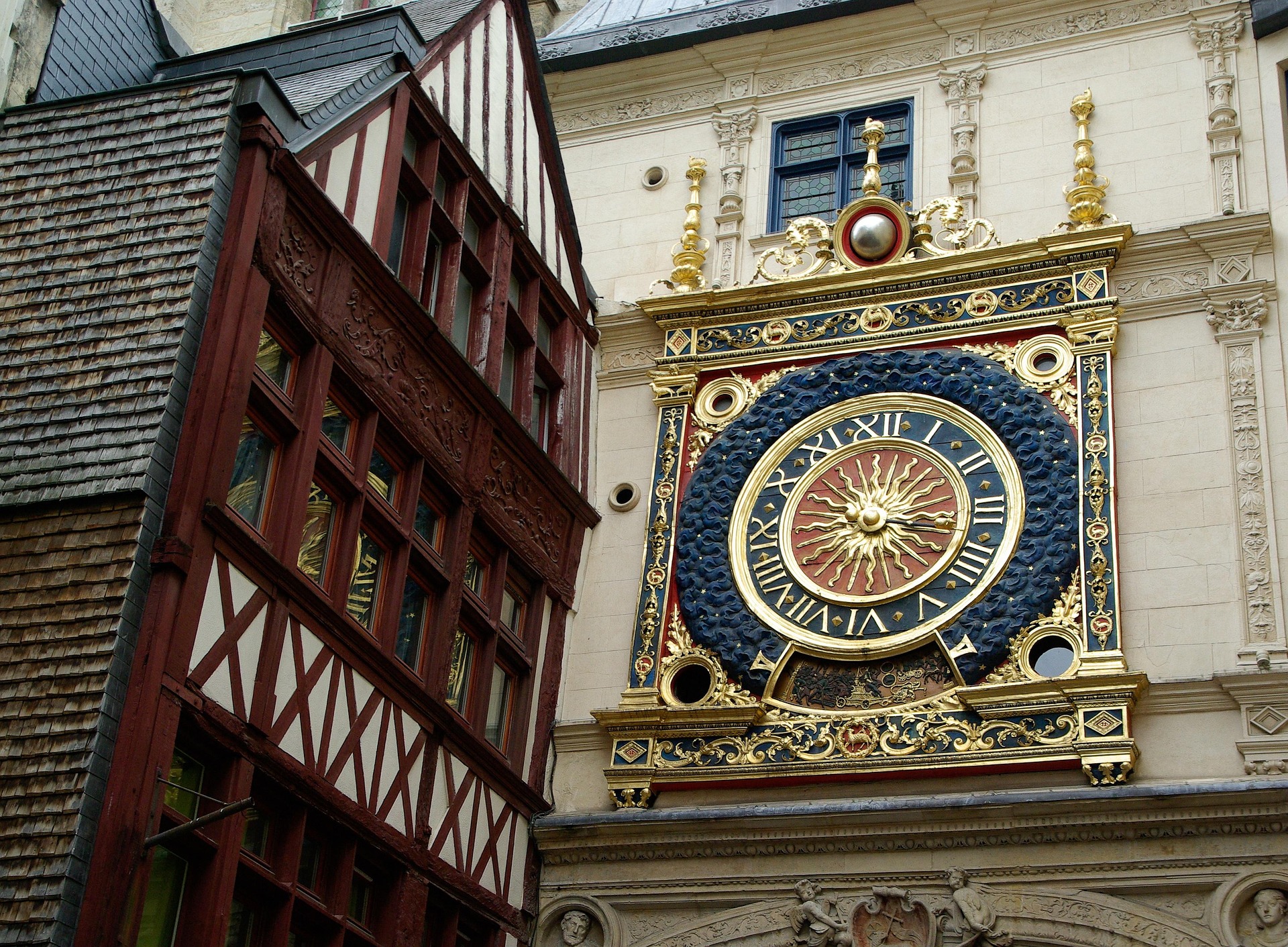Gros Horloge.jpg