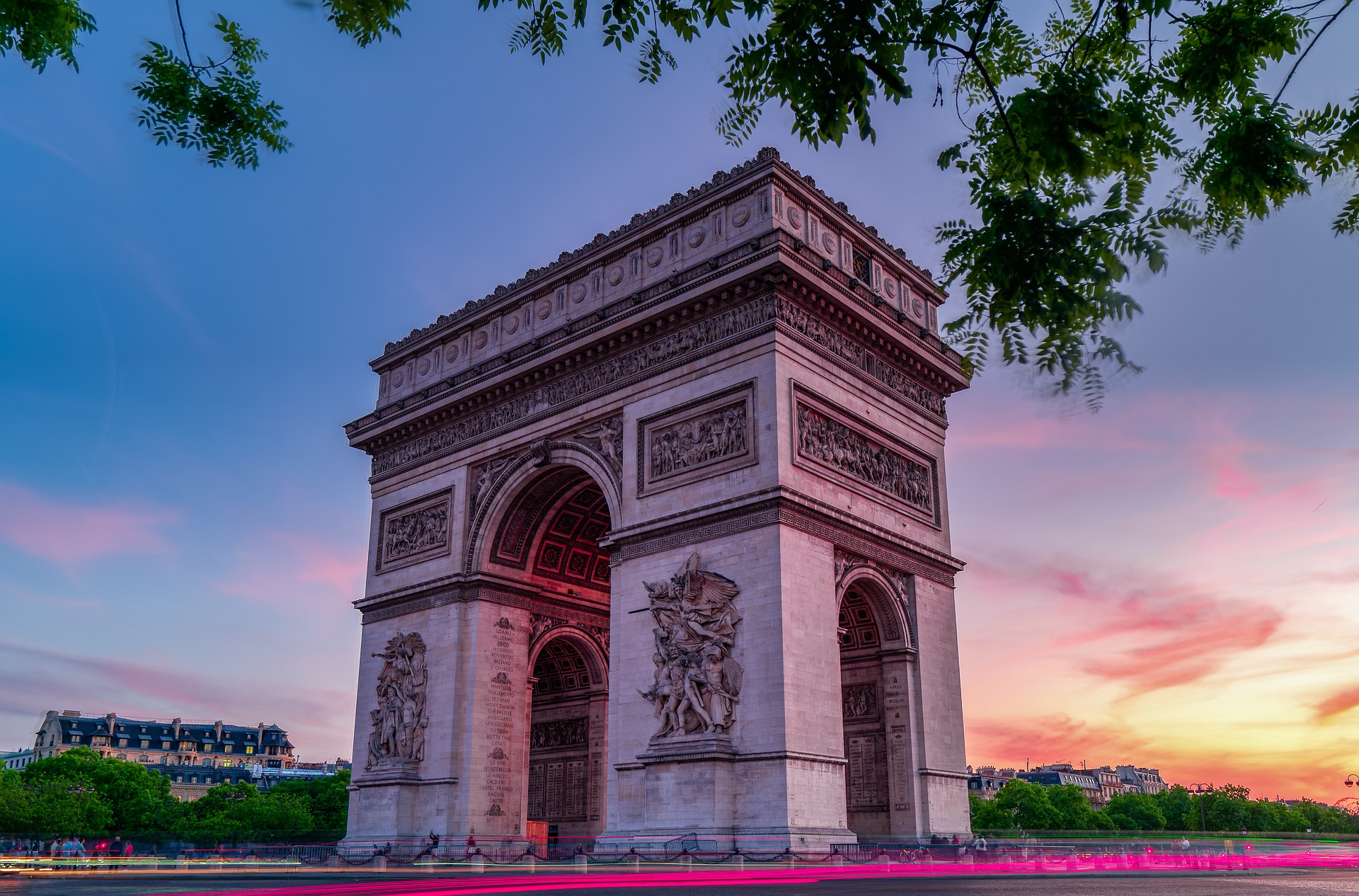 Arco do Triunfo - Paris.jpg